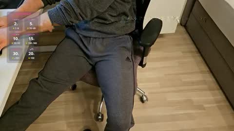 tree1989 online show from 01/08/26, 05:37