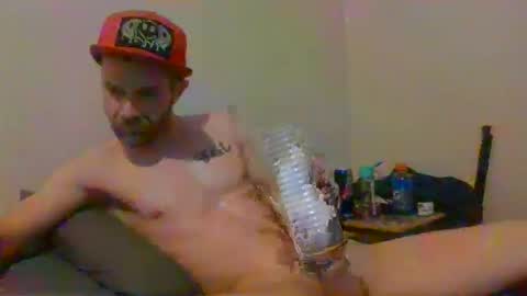 Snapshot of treeburner1 chatting on 02/08/25, 01:00 TreeBurner1 online show from 02/08/25, 01:00