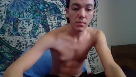 Snapshot of treetrunxx chatting on 11/17/25, 06:57 treetrunxx online show from 11/17/25, 06:57