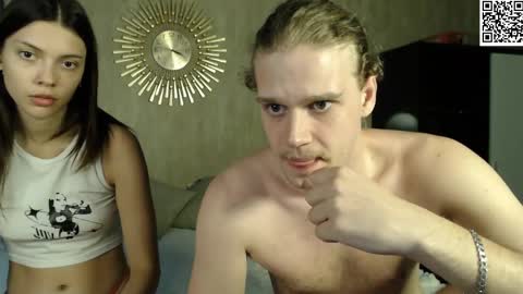 Sarah And Jon online show from 02/08/25, 05:40