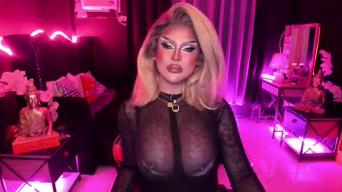 Jade online show from 12/04/25, 12:36