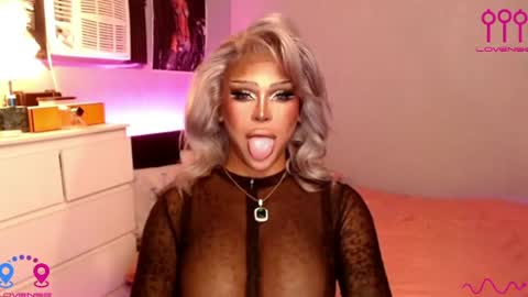 Jade online show from 06/23/26, 04:38