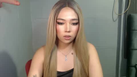 trexie_fucks15 online show from 10/02/25, 10:17