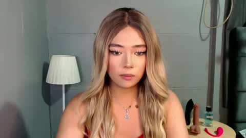 trexie_fucks15 online show from 10/13/25, 04:18