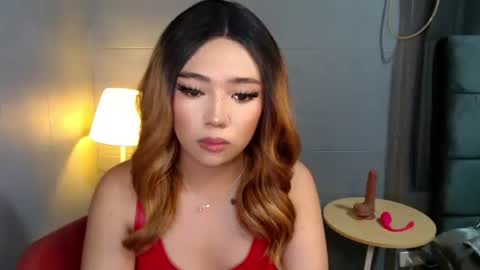 trexie_fucks15 online show from 11/17/25, 07:47