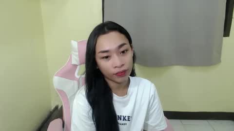 Snapshot of tricia_slut chatting on 03/01/25, 05:16 tricia_slut online show from 03/01/25, 05:16