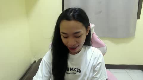 Snapshot of tricia_slut chatting on 03/02/25, 05:12 tricia_slut online show from 03/02/25, 05:12