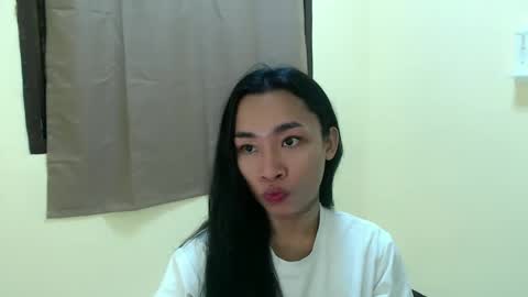 Snapshot of tricia_slut chatting on 03/02/25, 03:37 tricia_slut online show from 03/02/25, 03:37