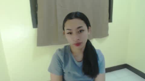 Snapshot of tricia_slut chatting on 03/07/25, 09:40 tricia_slut online show from 03/07/25, 09:40