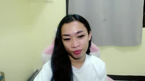 Snapshot of tricia_slut chatting on 03/10/25, 07:53 tricia_slut online show from 03/10/25, 07:53