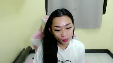 Snapshot of tricia_slut chatting on 03/11/25, 01:59 tricia_slut online show from 03/11/25, 01:59