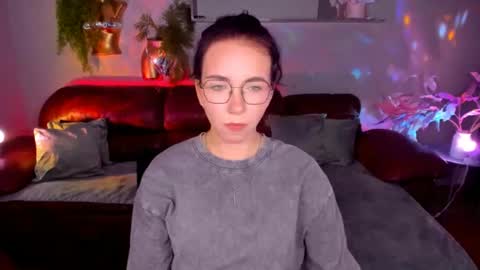Snapshot of triciadaisy chatting on 06/15/26, 09:33 TriciaDaisy online show from 06/15/26, 09:33
