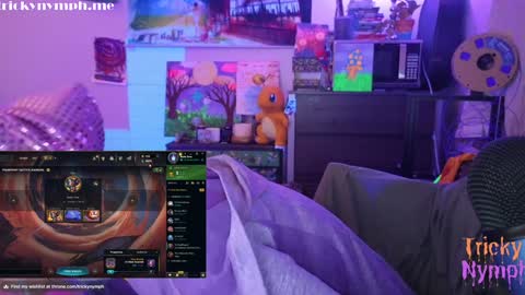 Snapshot of tricky_nymph chatting on 12/02/24, 09:24 Cassie online show from 12/02/24, 09:24