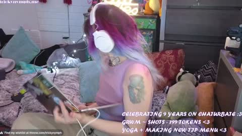 Snapshot of tricky_nymph chatting on 12/22/24, 07:21 Cassie online show from 12/22/24, 07:21