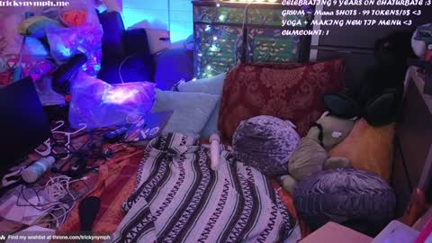 Snapshot of tricky_nymph chatting on 12/23/24, 01:29 Cassie online show from 12/23/24, 01:29