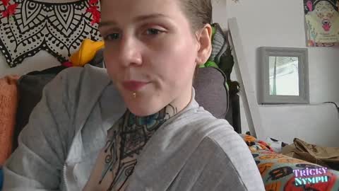 Cassie online show from 11/20/25, 09:36