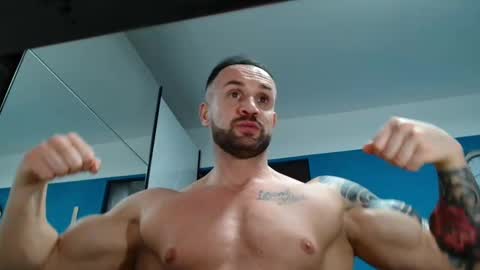 tridentmuscles online show from 02/24/25, 10:36