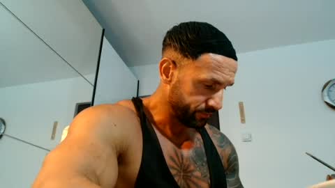 Snapshot of tridentmuscles chatting on 06/21/26, 11:13 tridentmuscles online show from 06/21/26, 11:13