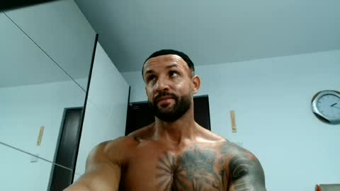 Snapshot of tridentmuscles chatting on 06/22/26, 11:18 tridentmuscles online show from 06/22/26, 11:18