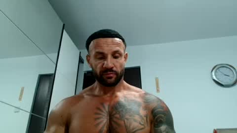 Snapshot of tridentmuscles chatting on 06/29/26, 01:00 tridentmuscles online show from 06/29/26, 01:00