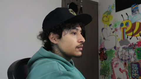 - trieone online show from 04/01/26, 02:14