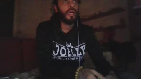 Snapshot of triestjoe chatting on 01/31/26, 09:13 triestjoe online show from 01/31/26, 09:13