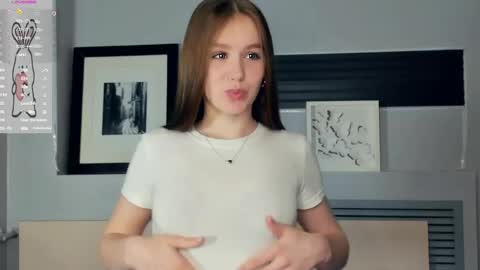 Bubbles online show from 04/22/26, 07:44