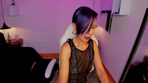 trinityy__ online show from 05/27/26, 08:06