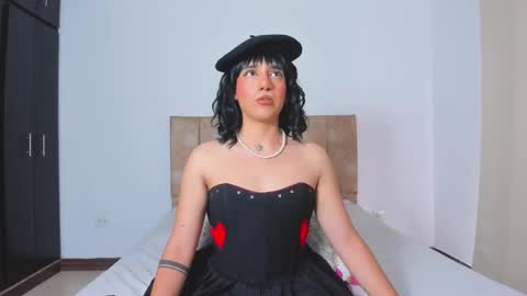 Triny online show from 10/12/25, 01:10