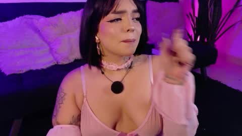 Val martinez  online show from 03/21/26, 02:05