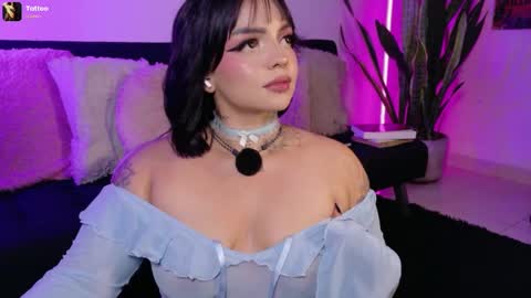 Val martinez  online show from 05/15/26, 11:12
