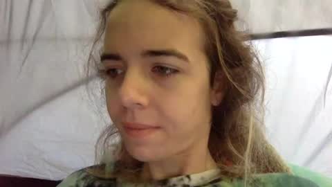 trippybb222 online show from 10/07/25, 01:30