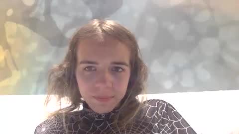 trippybb222 online show from 11/01/25, 02:46