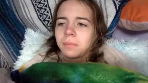 trippybb222 online show from 11/25/25, 01:11