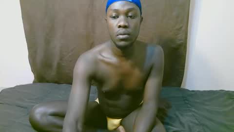 Tris6 online show from 10/28/25, 05:59