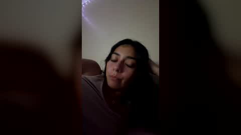 Snapshot of tristianmarie chatting on 07/04/26, 04:18 tristianmarie online show from 07/04/26, 04:18