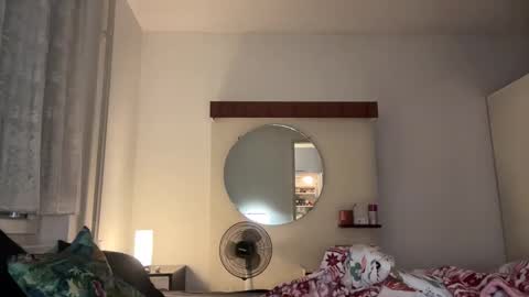 Triton online show from 09/10/25, 12:38