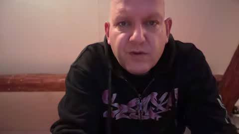 Triton online show from 09/29/25, 10:03