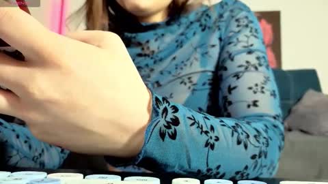 trixibell online show from 03/24/26, 05:45