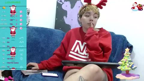 Kitty online show from 12/24/24, 03:38