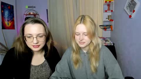 Trixy online show from 04/11/26, 09:13