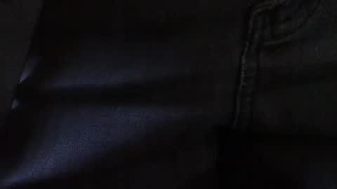 Snapshot of trobelle chatting on 02/23/25, 11:22 trobelle online show from 02/23/25, 11:22