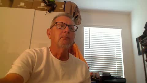 Troffer online show from 03/04/25, 11:00