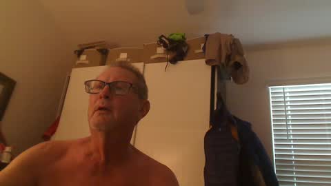 Troffer online show from 09/22/25, 10:56