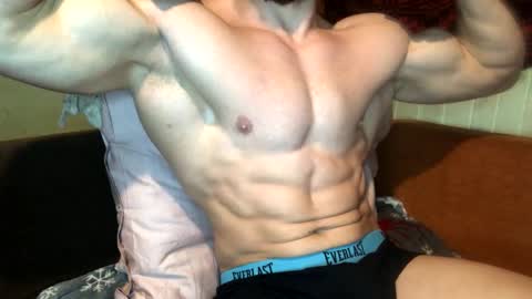 Snapshot of troncq chatting on 03/09/25, 08:07 Troncq online show from 03/09/25, 08:07