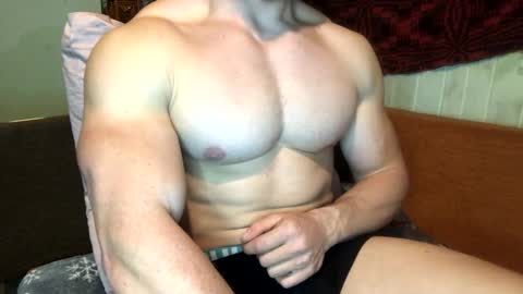 Snapshot of troncq chatting on 03/10/25, 05:39 Troncq online show from 03/10/25, 05:39