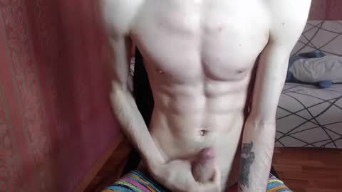 Snapshot of trone41 chatting on 03/07/25, 06:24 I POST MY FUCKING VIDEOS AND PICS    online show from 03/07/25, 06:24