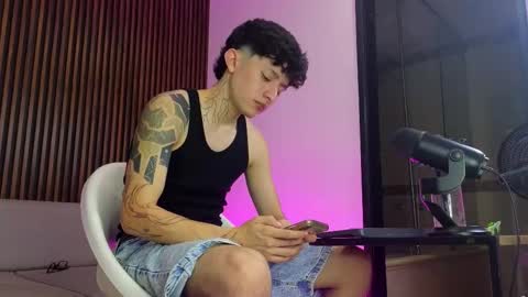 Troy online show from 09/17/25, 07:59