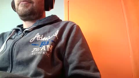 Snapshot of truble1 chatting on 02/17/26, 08:22 eros online show from 02/17/26, 08:22