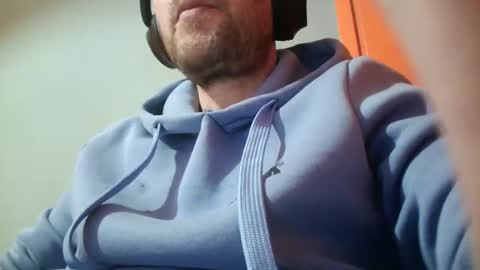 truble_again online show from 04/28/26, 05:29